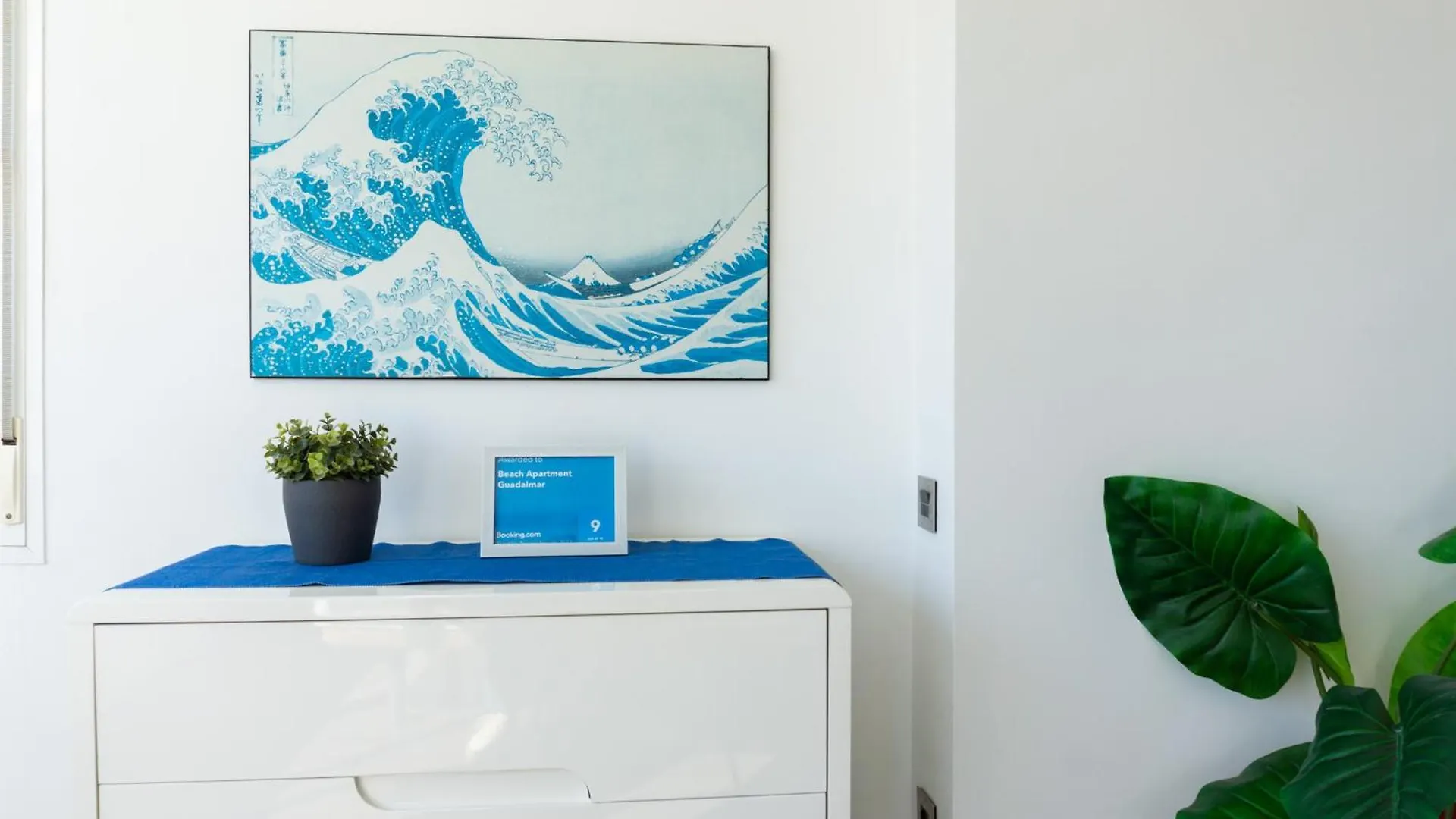 Beach Apartment Guadalmar Малага